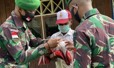 Tumbuhkan Nasionalisme, Satgas TNI Latih Upacara Penaikkan Bendera Bersama Guru dan Murid – Polripresisi.com
