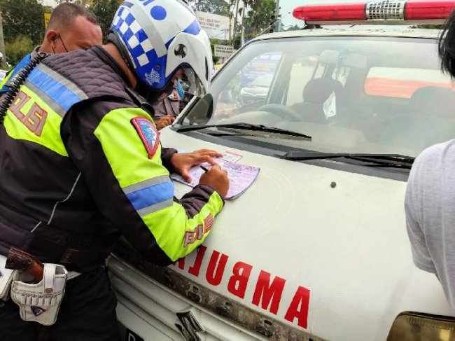 Tilang Manual Kembali Berlaku Di Jakarta, Hanya Incar 1 Jenis ...