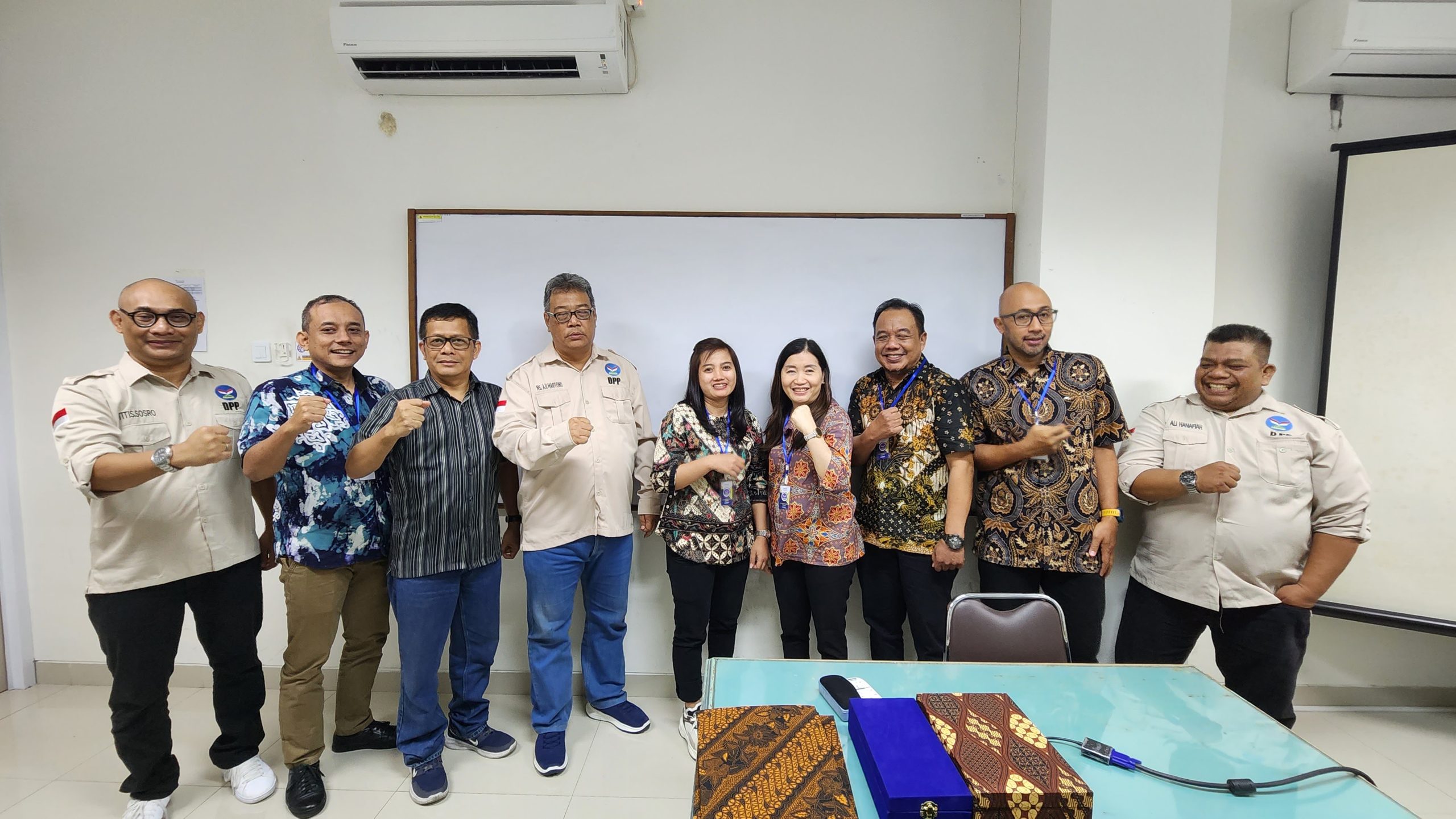 Foto : Pelantikan Pengurus DPW PROPAMI & Program Pendidikan Lanjutan (PPL) bagi pemegang ijin perorangan WPPE di Semarang Raya, Sabtu (9/12/23). (Doc.PROPAMI)