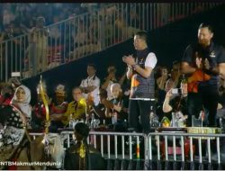 Taufik Hidayat Serahkan Anak Panah, Arum Nazlus Jadi Simbol Pembukaan FORNAS